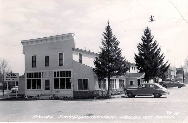 Hulbert Hotel Tahquamenon (newer photo)